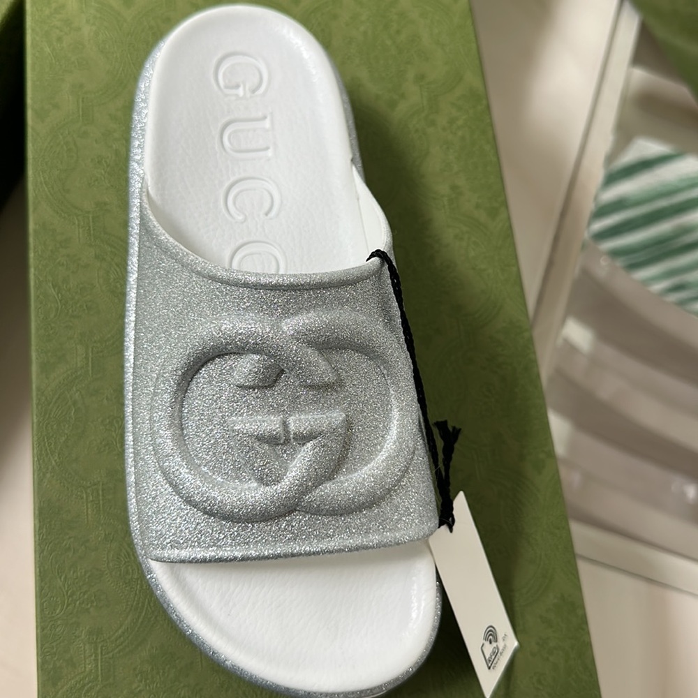 GUCCI Interlocking G Platform Slides Silver Glitter Sandals Women US 8 EU 38 NEW